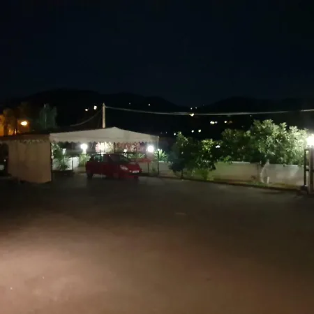 Mountain View House Gardeládes