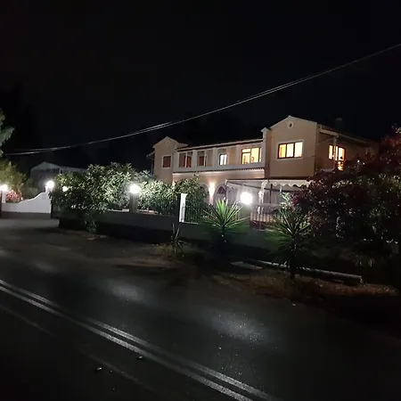 Mountain View House 度假居