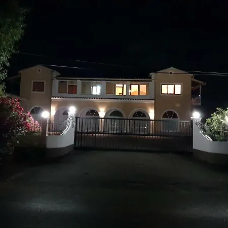 Mountain View House * Gardelades